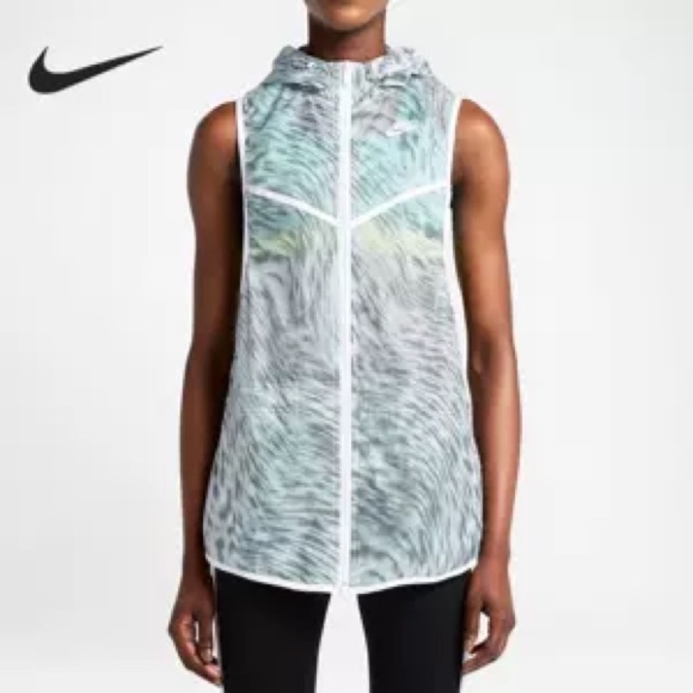 Nike Tech Hyperfuse Hooded Vest Sz small sleeveless long vest windbreaker